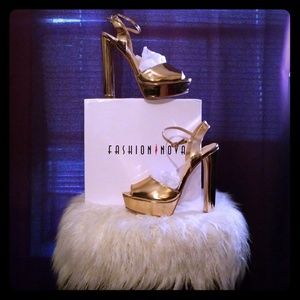 FASHION NOVA Scuba Sexy Heel